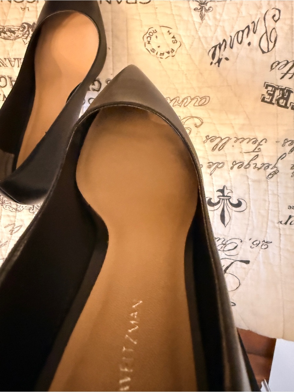 Stuart Weitzman Black Pointed Toe Leather Pumps Heels Size 8 - Picture 12 of 13